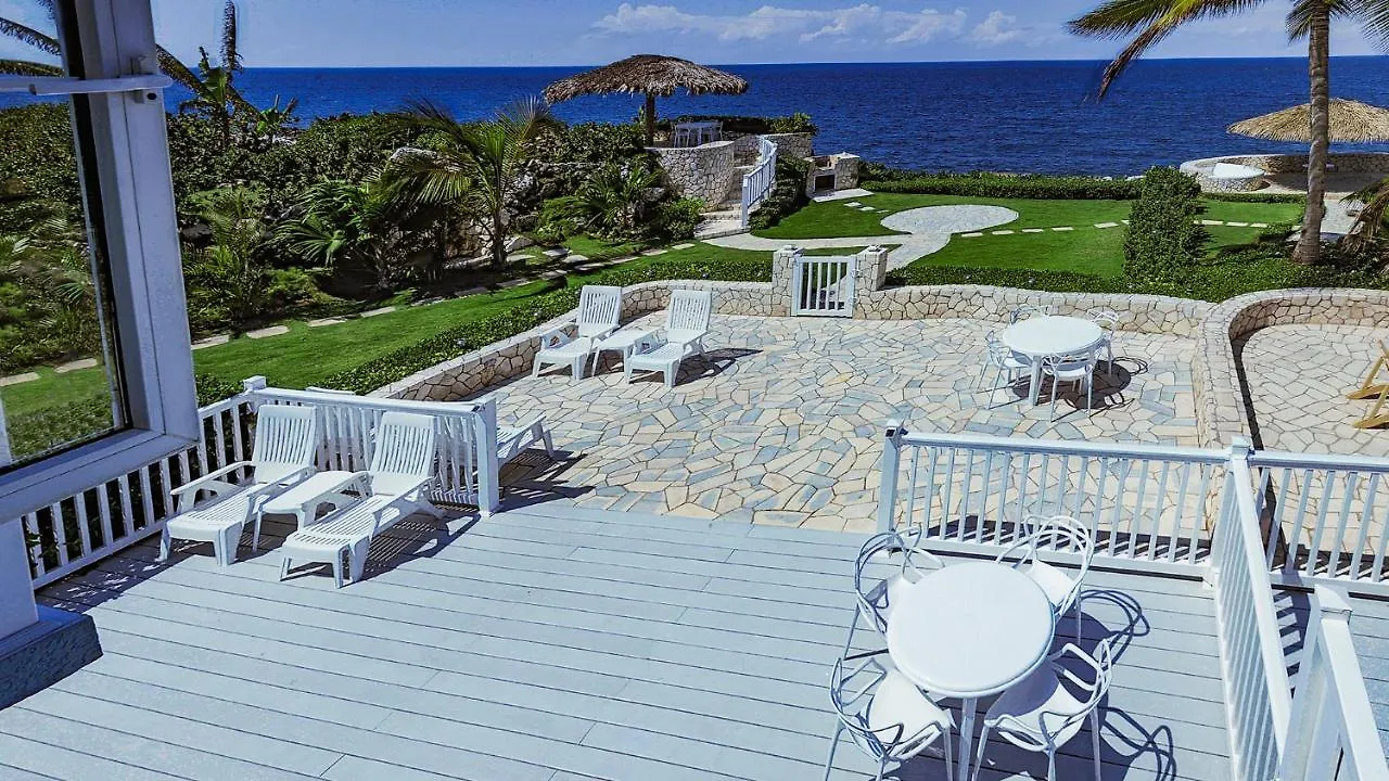 Villa Stunning Ocean View Negril Ferienhaus