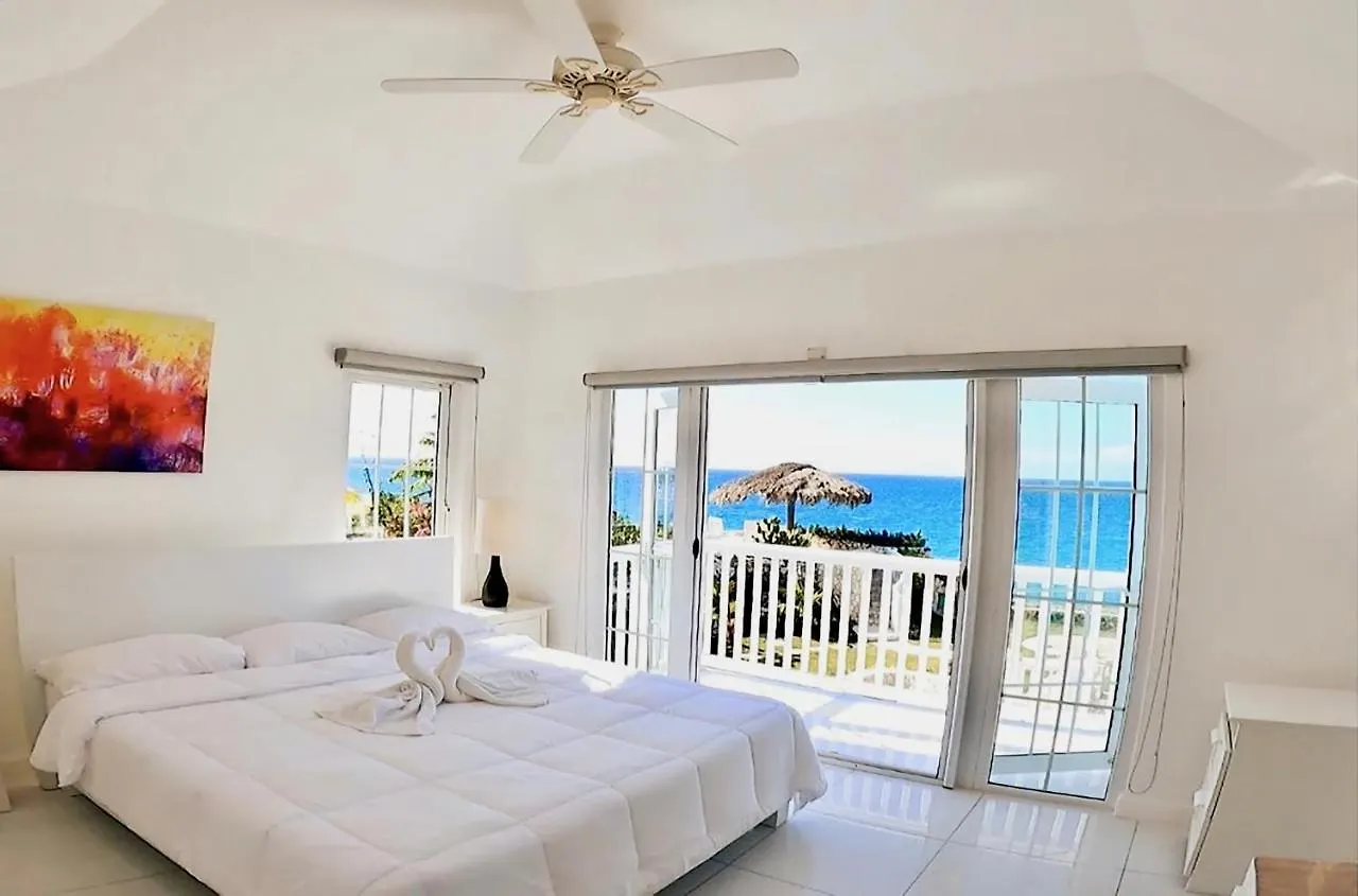 Villa Stunning Ocean View Negril Ferienhaus