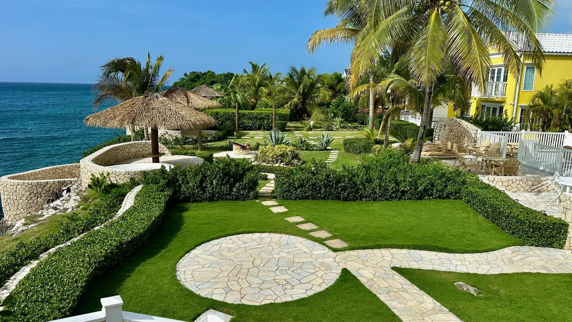 Villa Stunning Ocean View Negril Ferienhaus